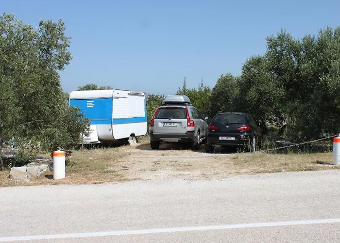And With Parking Space Bozava, Dugi Otok - 8100 ゲストハウス Božava