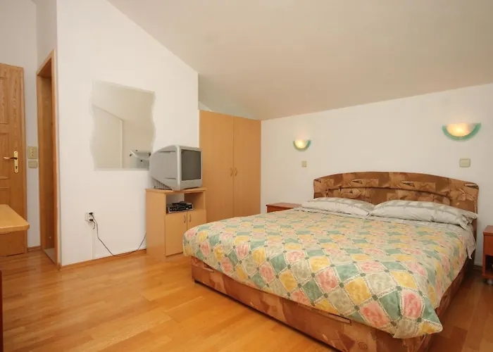 And With Parking Space Bozava, Dugi Otok - 8100 ゲストハウス 3*